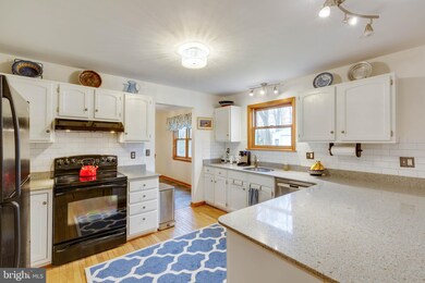 1742 Underwood Rd, Gambrills, MD 21054 - photo 3