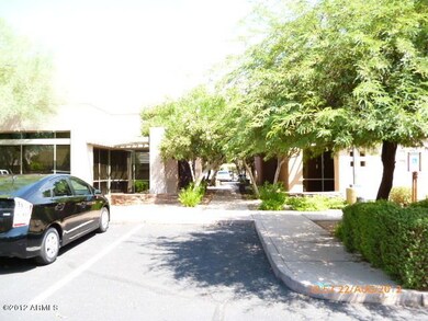 Landscaped breezway to suite 183
