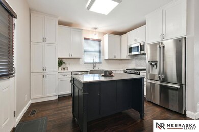 2308 S Mineral Dr, Papillion, NE 68046 - photo 7