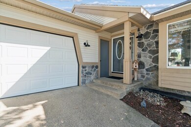 2449 Thorn Creek St SE, Grand Rapids, MI 49508 - photo 3