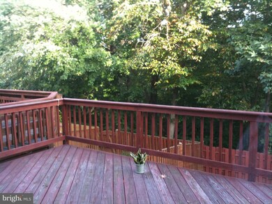 9658 Glendower Ct, Laurel, MD 20723 - photo 5