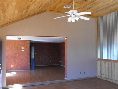 3575 W Hwy 62, McLoud, OK 74851 - photo 5