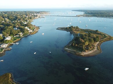 5 Bonneau Ct, South Dartmouth, MA 02748 - photo 3