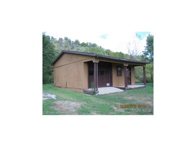 Detached garage/workshop