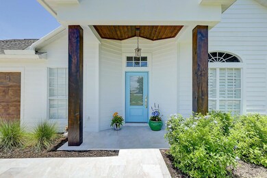 551 SW Columbus Dr, Port Saint Lucie, FL 34953 - photo 4