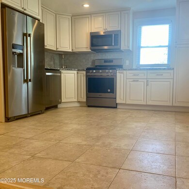 106 Wallace St unit C, Red Bank, NJ 07701 - photo 4