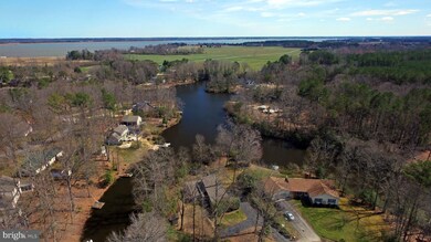 1128 Dillard St, Tappahannock, VA 22560 - photo 2