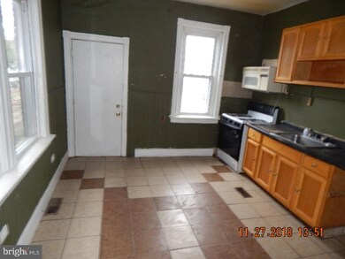 416 N 27th St, Camden, NJ 08105 - photo 7