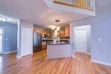 1040 Spirea unit 56, Howell, MI 48843 - photo 3