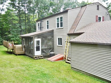 235 Coles Meadow Rd, Northampton, MA 01060 - photo 2