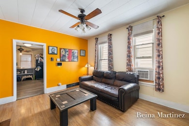 943 Prospect Ave NE, Grand Rapids, MI 49503 - photo 4