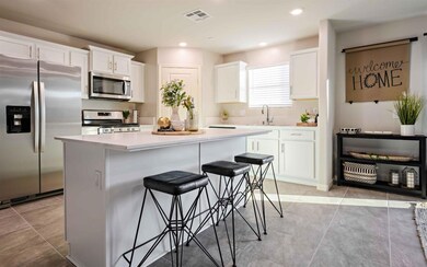 4627 Jema Way unit 2 B1, Merced, CA 95348 - photo 2