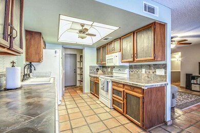 Kitchen_4