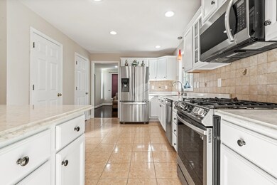 38 Hibiscus Way, Nashua, NH 03062 - photo 6