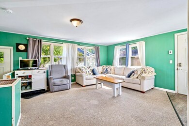 18 Village St, Concord, NH 03303 - photo 6