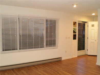 31 Fox Ridge Crescent, Warwick, RI 02886 - photo 4