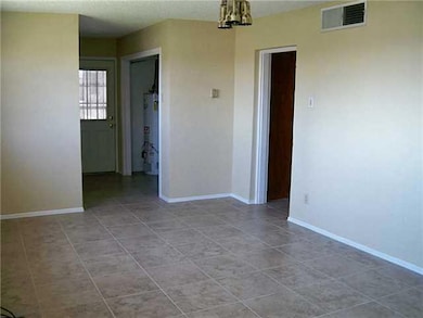 7500 Mojave Dr, El Paso, TX 79915 - photo 7