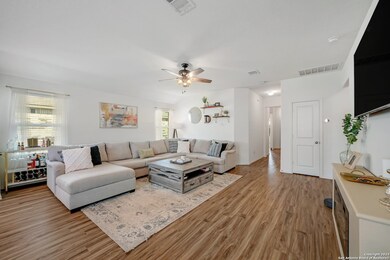 124 Escondido Cir, San Marcos, TX 78666 - photo 6