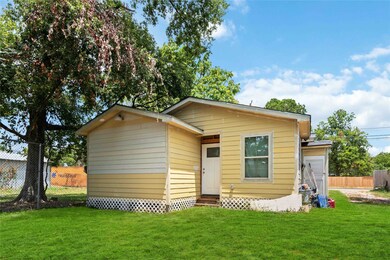 3915 Broyles St, Houston, TX 77026 - photo 2