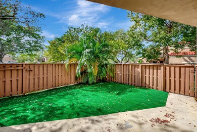 8200 Severn Dr unit D, Boca Raton, FL 33433 - photo 5