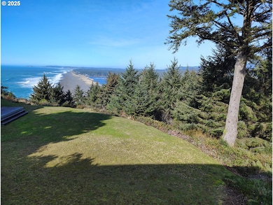 220 Flake St, Port Orford, OR 97465 - photo 7