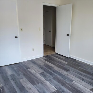 160 West Rd unit C34, Pleasant Valley, NY 12569 - photo 5