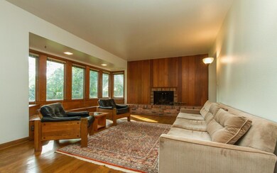 Family Room v1