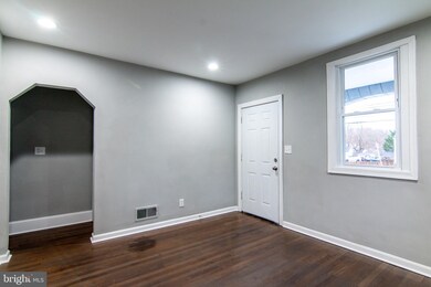 1001 Larchmont Ave, Capitol Heights, MD 20743 - photo 5