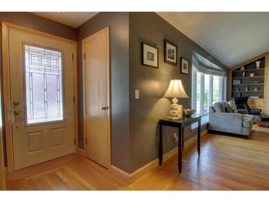 166 Glen Hills Dr, Cranston, RI 02920 - photo 3