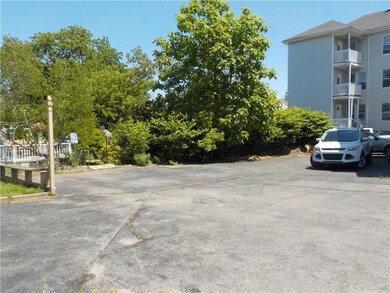 1014 Park Ave unit 3, Woonsocket, RI 02895 - photo 6