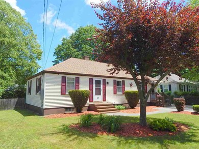 347 Sherburne Rd, Portsmouth, NH 03801 - photo 2