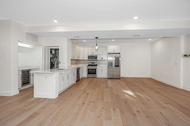 17 Kearney Square unit 205, Lowell, MA 01852 - photo 2