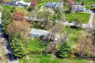 4 Verplanck Ave, Hopewell Junction, NY 12533 - photo 5