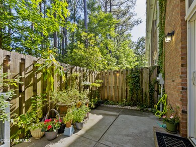 5148 Exton Park Loop-10