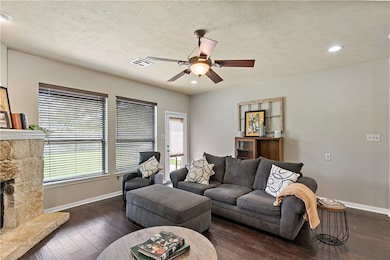 2409 Stone Castle Cir, College Station, TX 77845 - photo 3