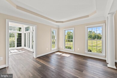 16658 Goldencrest Cir, Purcellville, VA 20132 - photo 7