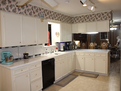 Spacious Kitchen with enormous storage/cabinet space!