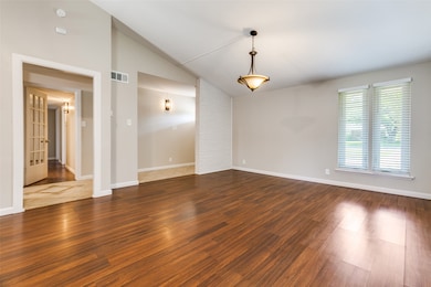 822 Fontana Ave, Richardson, TX 75080 - photo 5