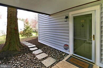 10094 Oakton Terrace Rd unit 10094, Oakton, VA 22124 - photo 3