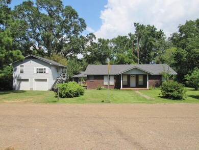 1020 Maxine Ave, McComb, MS 39648 - photo 2