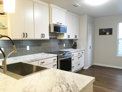 242 Aquarius Cir W, Jacksonville, FL 32216 - photo 6