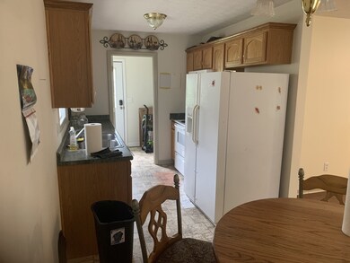 1325 Hills Chapel Rd, Manchester, TN 37355 - photo 4