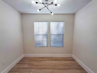 220 W Wardville St, Cleburne, TX 76033 - photo 5