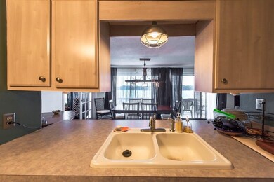 844 Cliffs Dr unit 101 D, Ypsilanti, MI 48198 - photo 3