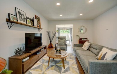 Living Room (3)