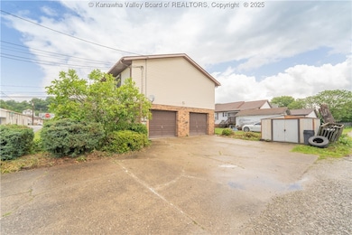 400 13th St, Dunbar, WV 25064 - photo 3