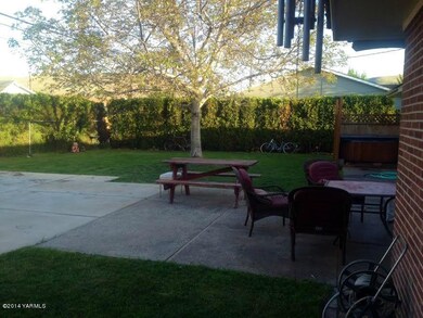 3705 2nd backyard