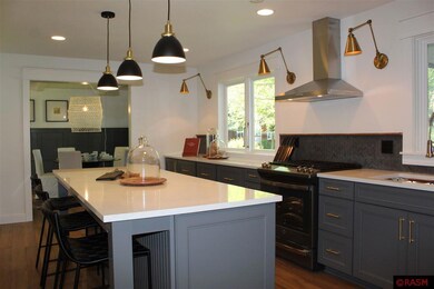 907 Summit Ave, New Ulm, MN 56073 - photo 6