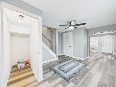 942 Harris St, Huntington, IN 46750 - photo 7