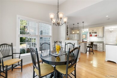 UPDATED, EAT-IN, ISLAND, DESK, DOUBLE PANTRY, DOUB